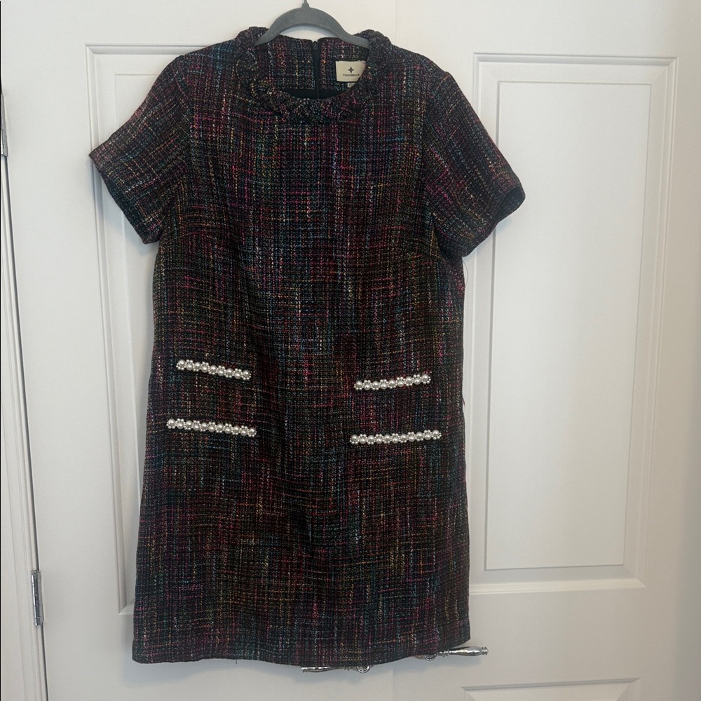 Chic Multicolor Tweed Dress with Pearl Accents by Tuckenuck